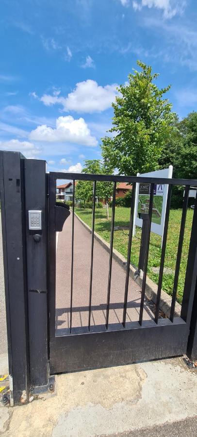 Le Cocon Du Leman Lägenhet Viry  Exteriör bild